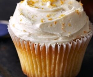 Old-Fashioned Cupcakes