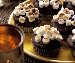 Campfire cupcakes