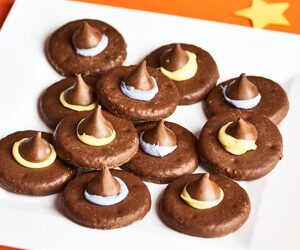 Recipe: Witches’ Hats Halloween Cookies