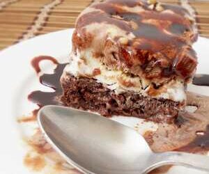 Brownie & Caramel Ice Cream Pie