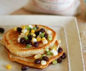 Toasted Cornmeal Cakes with Salsa
