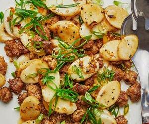 Salt-and-Pepper Pork With Crispy Rice Cakes